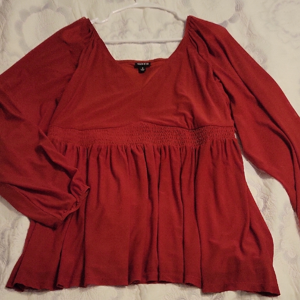 Women's Red Long Sleeve Top